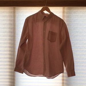 Gap long sleeve button up shirt